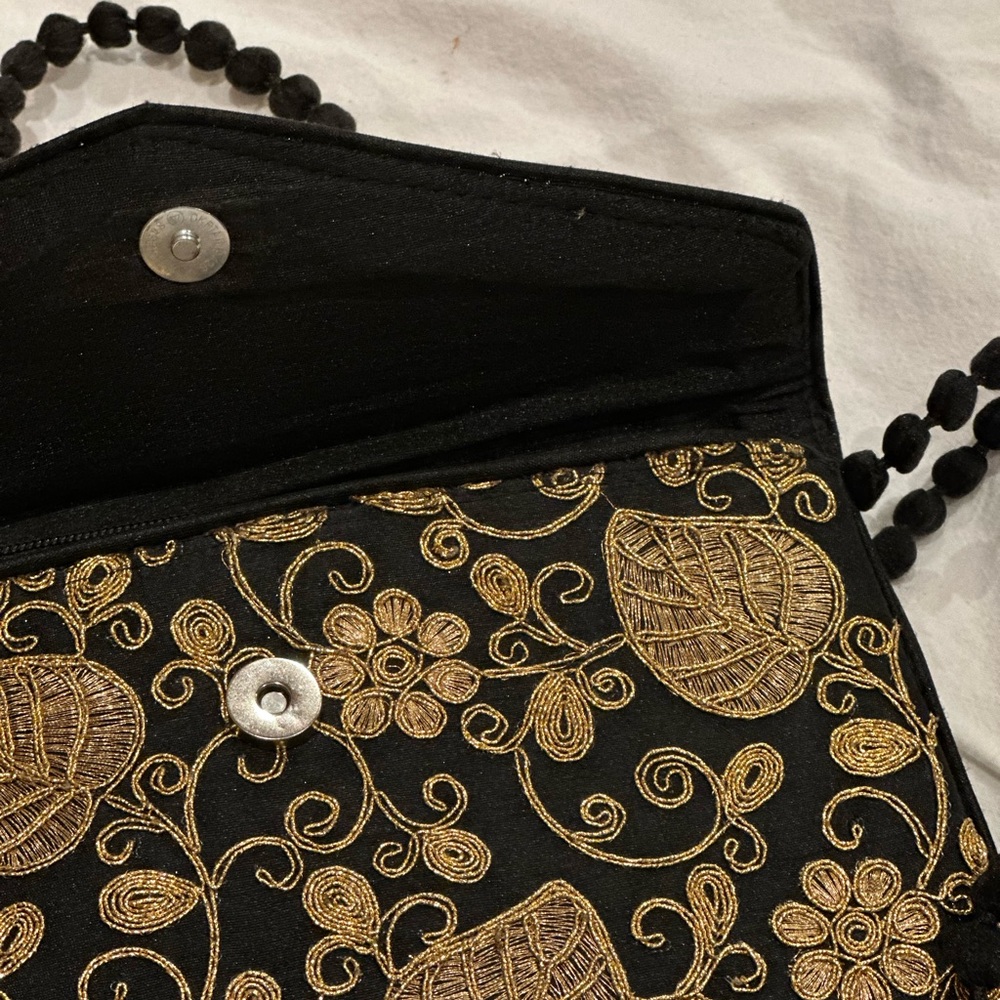 Gold Thread Wallet Purse